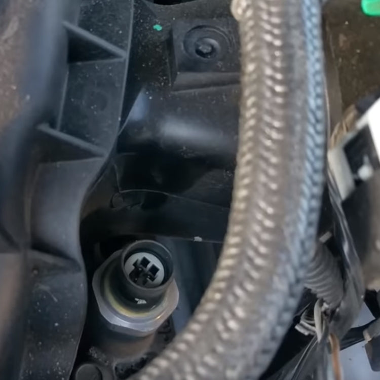 Car Oil Pressure Sensor Joint Adaptor 12621234 for Buick / Chevrolet