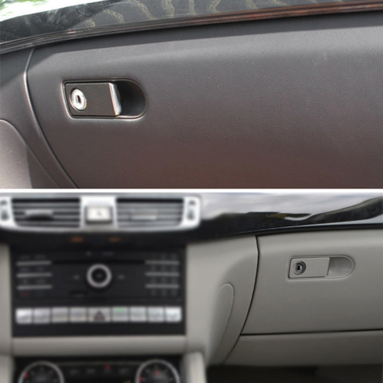 For Mercedes-Benz W218 / CLS300 / 320 / 350 / 400 Car Glove Box Handle Switch