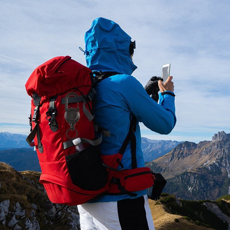 Flexible Climbing Backpack Buckle Retractable Pull Badges Reel Sports Keychain