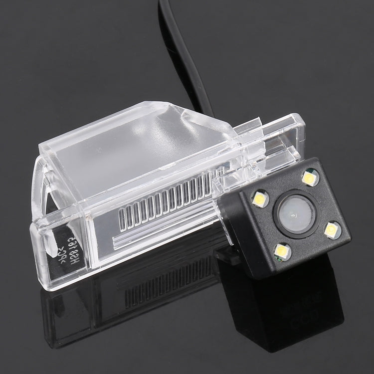 656x492 Effective Pixel HD Waterproof 4 LED Night Vision Wide Angle Car Rear View Backup Reverse Camera for Nissan Patrol 2017-2018 / Kicks 2017-2018