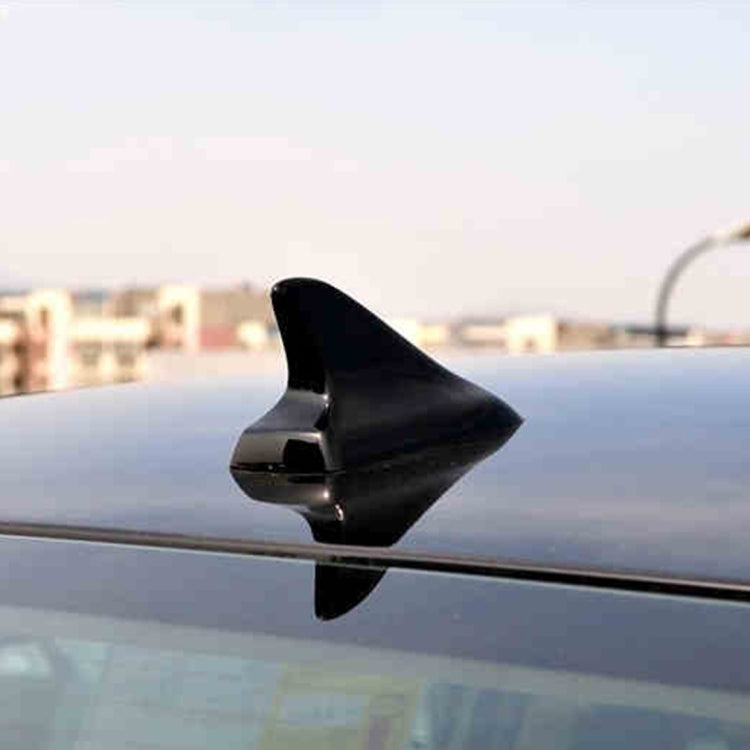 A-886 Car Auto Shark Fin Dome Antenna Decoration for Honda Buick Nissan Hyundai Toyota Volkswagen Mazda
