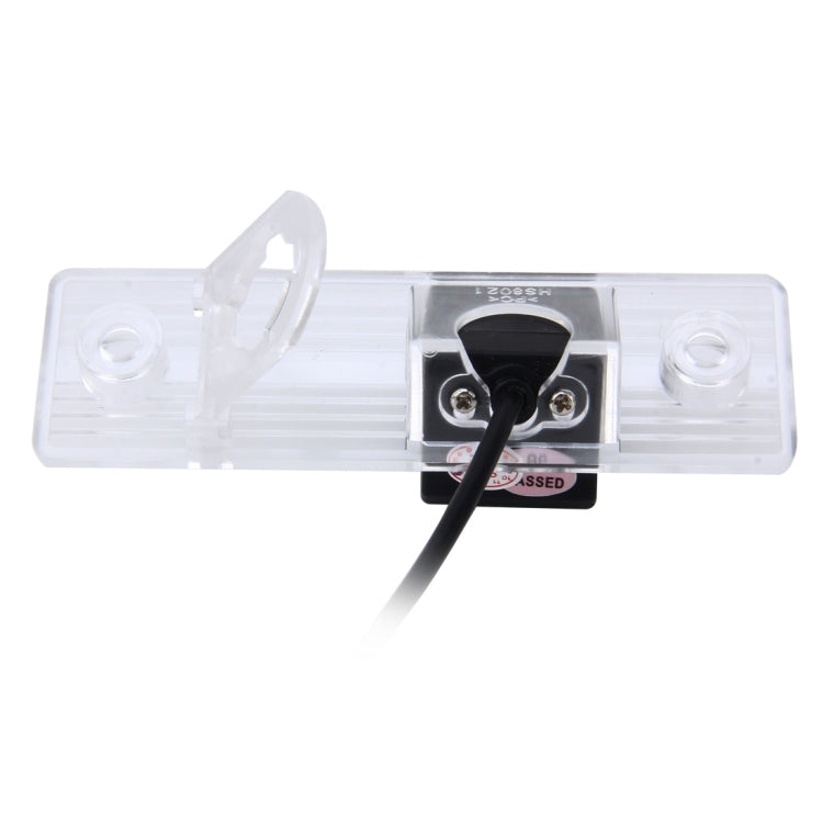 656×492 Effective Pixel  NTSC 60HZ CMOS II Waterproof Car Rear View Backup Camera With 4 LED Lamps for Chevrolet Epica 2008-2013 Version / Cruze 2008-2014 Version / Captiva 2012-2014 Version