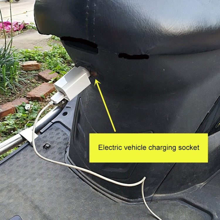 Electrical Motorcycle 36-80V 2A Double Port USB Mobile-phone Charger Adapter