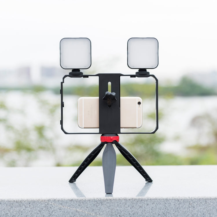 YELANGU PC203 YLG1801C Vlogging Live Broadcast LED Selfie Light Smartphone Video Rig Handle Stabilizer Plastic Bracket Tripod Kits