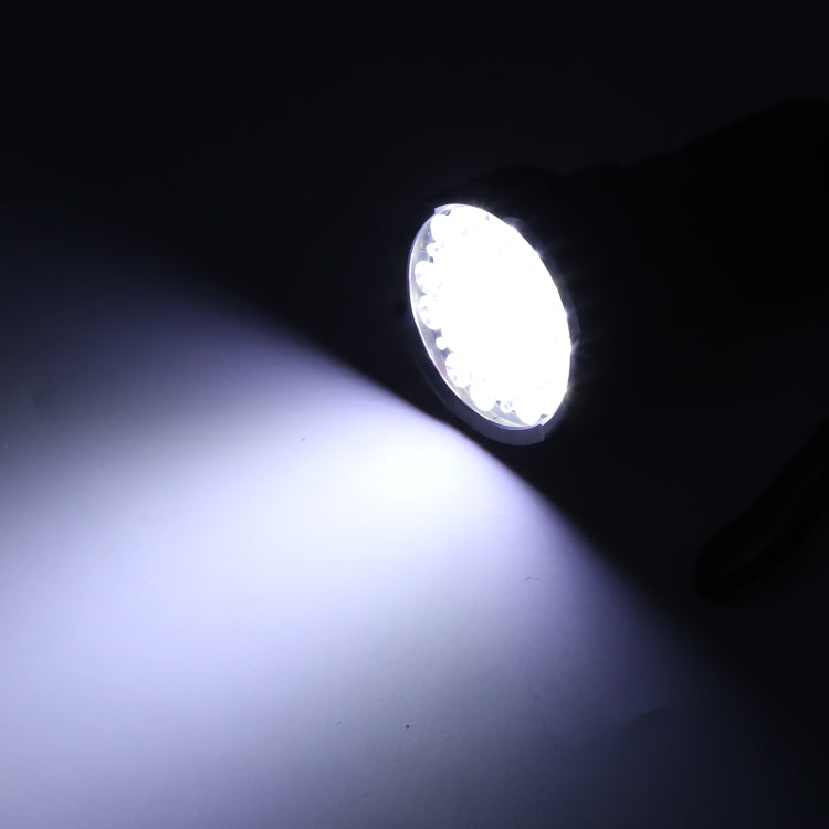 W5202-1 31 LEDs 5500LM High Brightness Rechargeable Flashlight