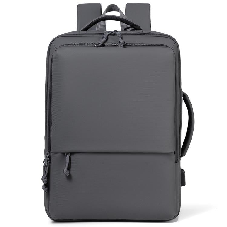 P960 Large Capacity Water Resistant Fashionable Backpack