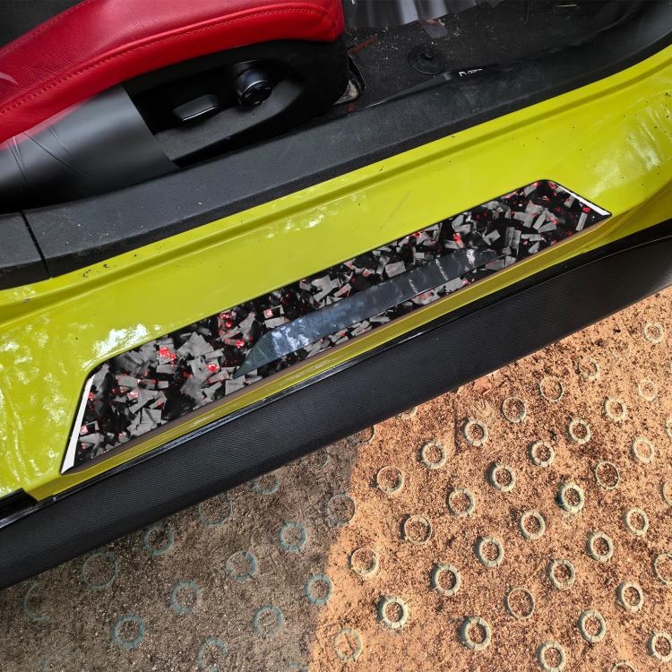 2pcs/Set Forged Gold Foil Carbon Fiber Car Threshold Decorative Sticker for Chevrolet Corvette C8 2020-, Left and Right Driver