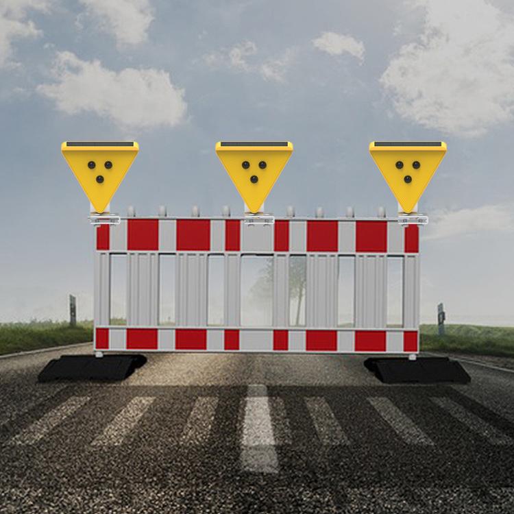 C2A Solar Flash LED Strobe Warning Light