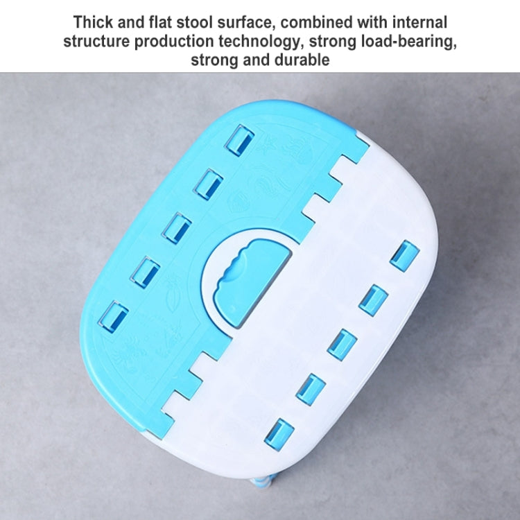 Outdoor Portable Sitting Plastic Folding Stool Fishing Useful Stool, Random Color Delivery