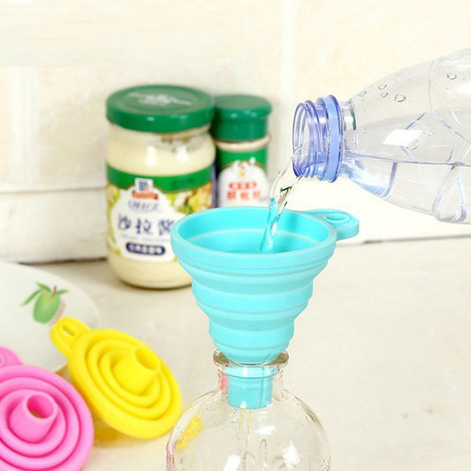 Mini Silicone Foldable Telescopic Funnel Random Color Delivery