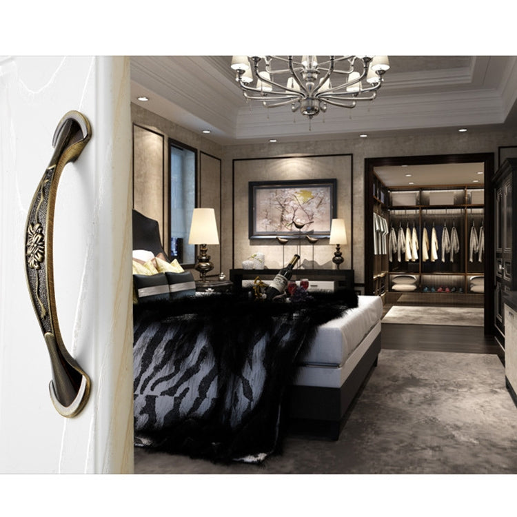 6026-96 European Style Zinc Alloy Cabinet Wardrobe Drawer Door Handle, Hole Spacing: 96mm (Bronze)