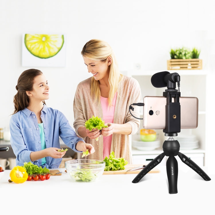 PULUZ Live Broadcast Smartphone Video Vlogger Kits Microphone + Tripod Mount + Phone Clamp Holder