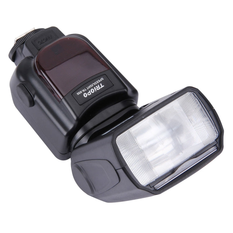 Triopo TR-950 Flash Speedlite for Canon / Nikon DSLR Cameras