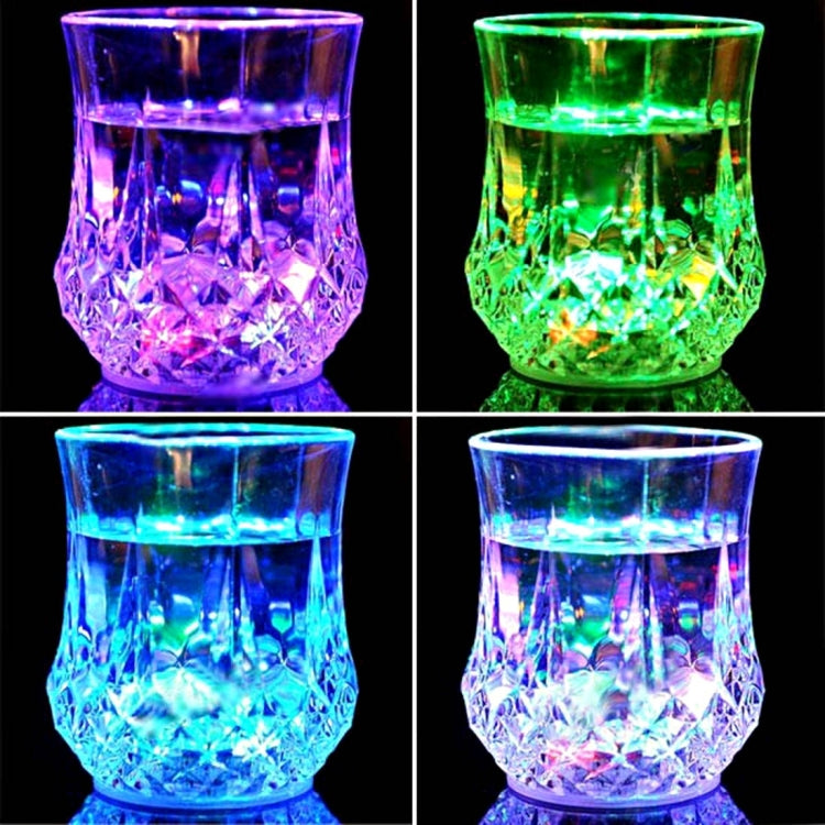 Creative Colorful LED Light Pineapple Inductive Rainbow Color Cup