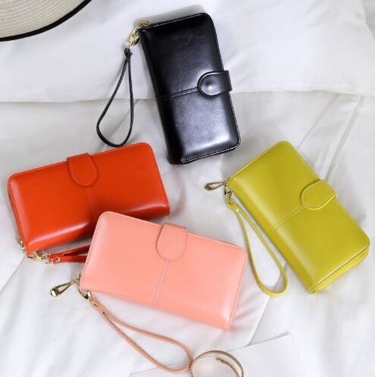 Ladies Oil Wax Leather Retro Long Large Capacity Multifunctional Wallet Clutch Bag