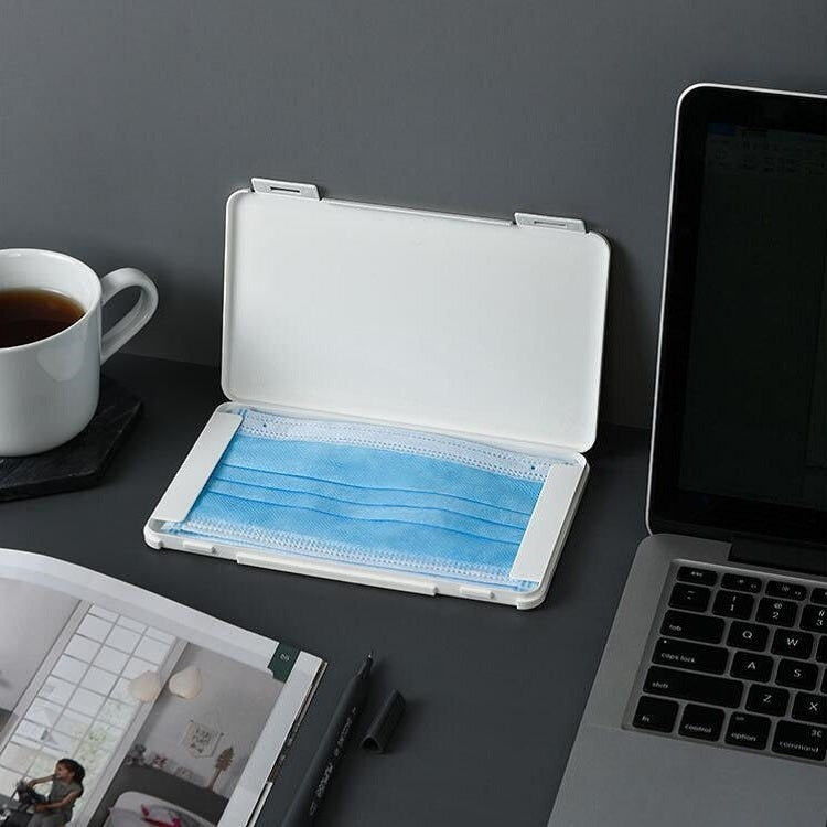 Mask Storage Box Dustproof Moistureproof Portable Band-aid Bill Temporary Storage Holder