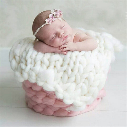 Soft Newborn Photography Prop Chunky Knit Blanket  for 100 Days Milestone