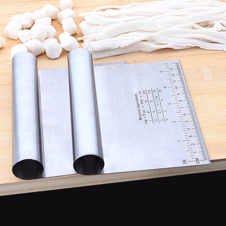 Home Durable Stainless Steel with Scale Section Noodle Cutter Baking Tools