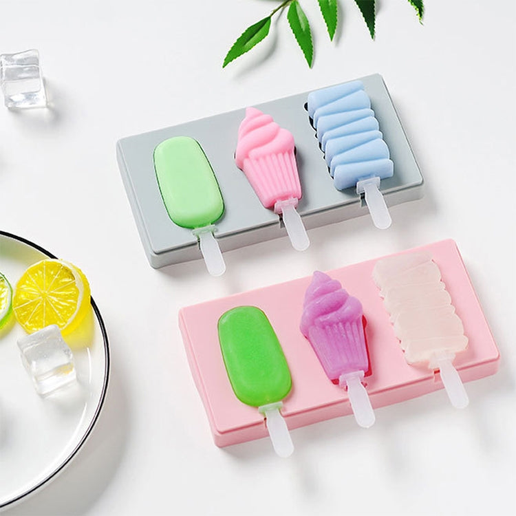 Silicone Cartoon Homemade Handmade DIY Ice Cream Popsicle Mould with Lid, Color Random Delivery