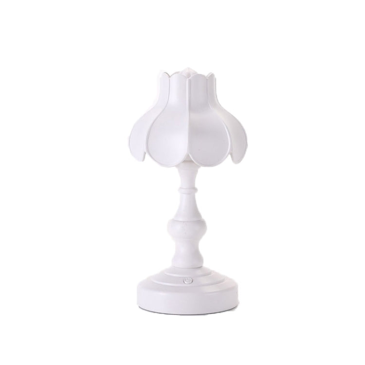 Retro Charging Table Lamp Bedroom Bed LED Eye Protection Light