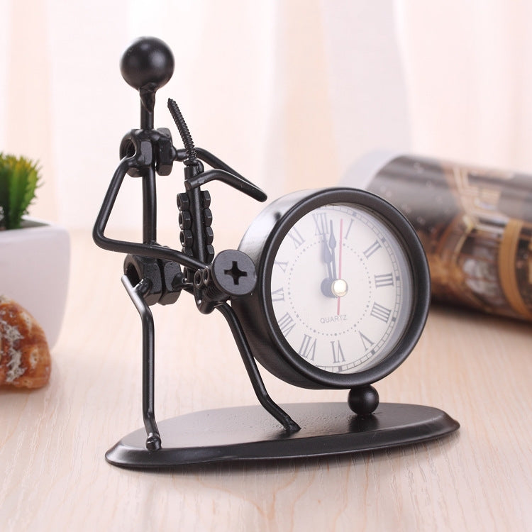 Iron Stainless Steel Small Table Clock Retro Personality Clock Birthday Gift