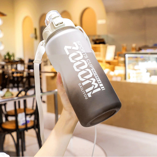 Frosted Gradient Color Large-Capacity Sports Water Cup Outdoor Portable Straw Water Bottle, 2000ml