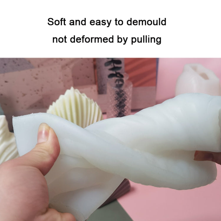 Scallop DIY Scented Candle Silicone Mold