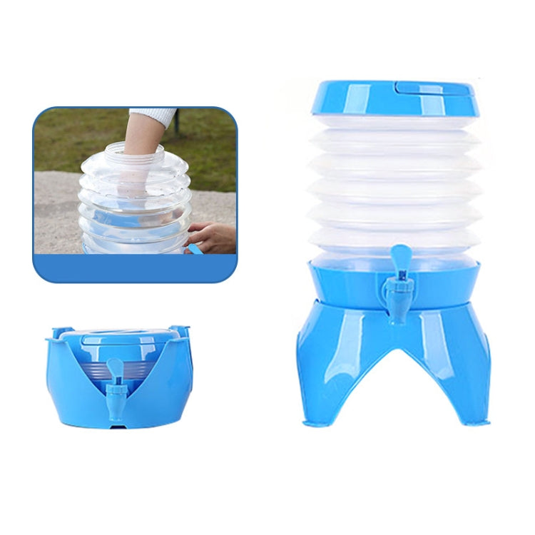 Outdoor Camping Portable Car Retractable Folding Bucket With Faucet, Capacity: