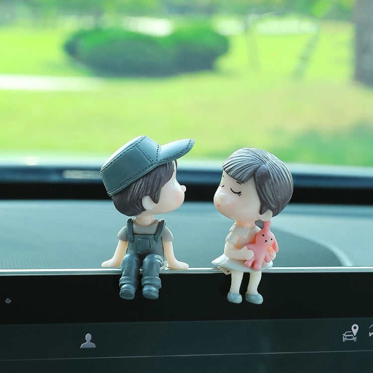 Car Ornament Ornament Lovely Kissing Couple Doll, Color: