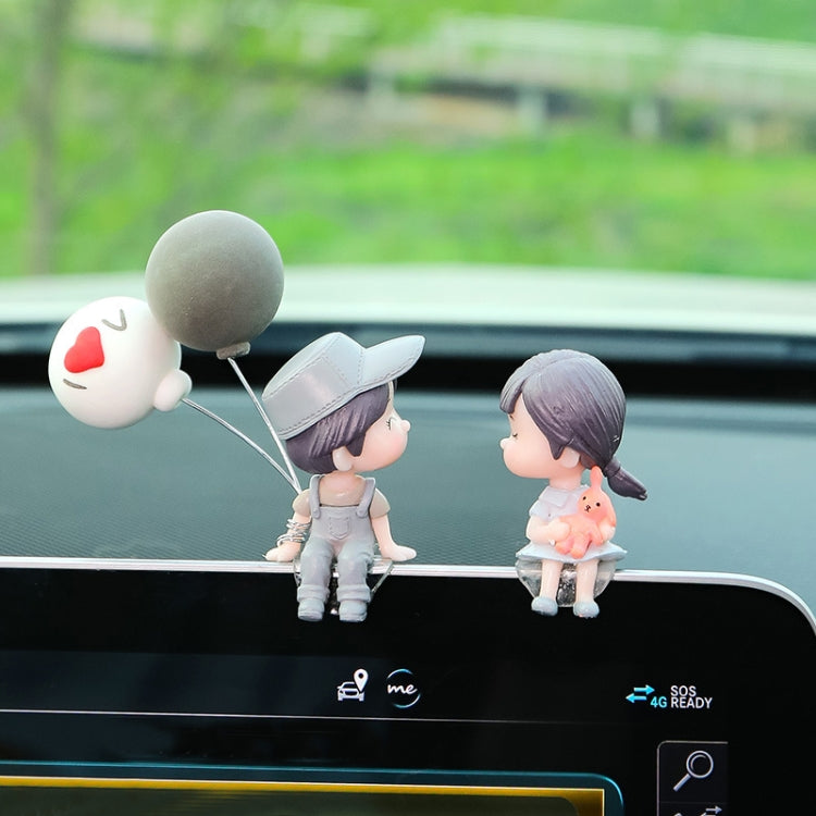 Car Ornament Ornament Lovely Kissing Couple Doll, Color: