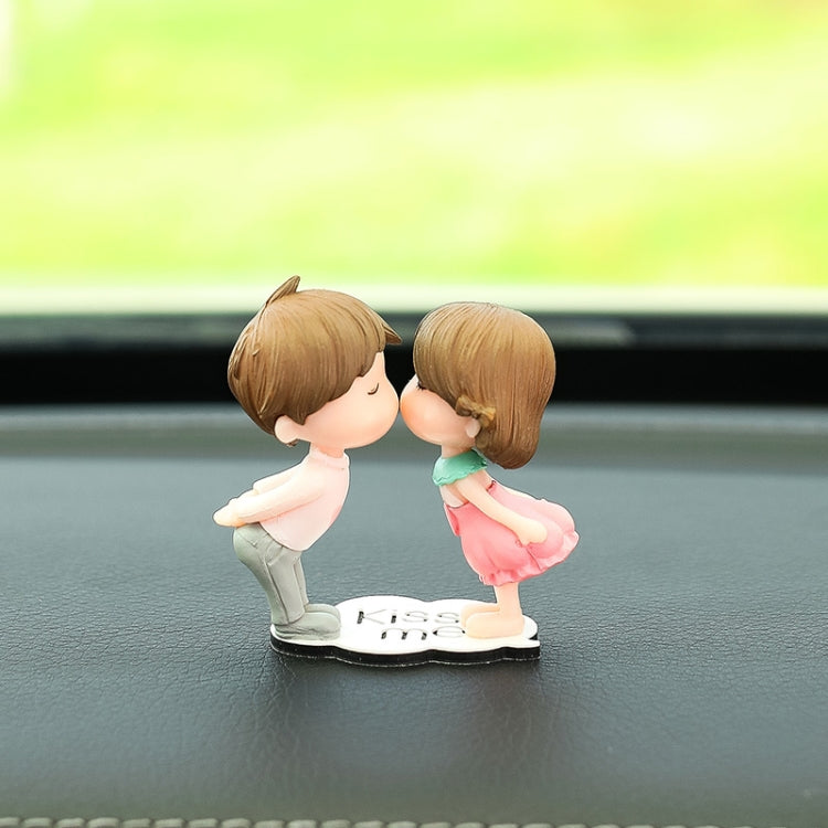 Car Ornament Ornament Lovely Kissing Couple Doll, Color: