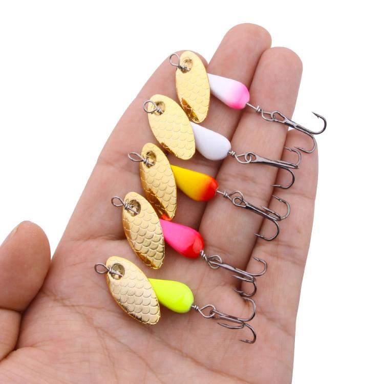 HENGJIA Single Hook Sequins Road Runner Bait Fishing False Lures