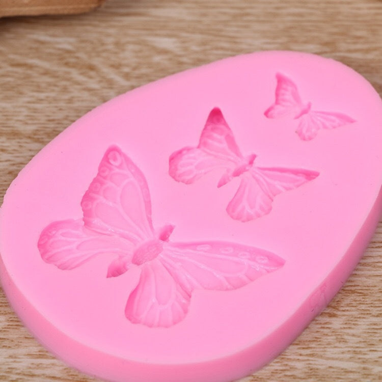 2 PCS Simulation Butterfly Fondant Silicone Mould Handmade Soap DIY Cake Decorating Chocolate Lace Baking Tools